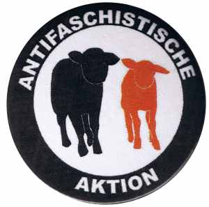 37mm Button: Antifaschistische Aktion - Schafe