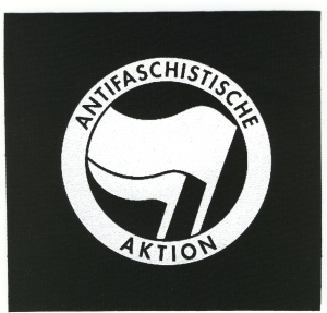 Aufnäher: Antifaschistische Aktion (weiß/weiß)