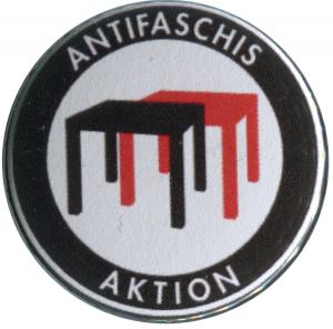 50mm Button: Antifascis TISCHE Aktion