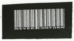 Aufnäher: Barcode - Never conform