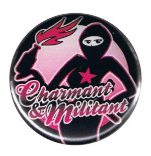 37mm Button: Charmant und Militant
