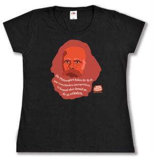 tailliertes T-Shirt: Die Philosophen haben die Welt nur verschieden interpretiert; es kommt aber darauf an, sie zu verändern.