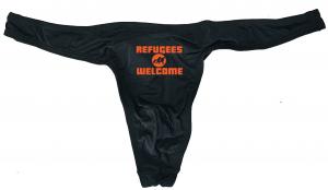 Herren Stringtanga: Refugees welcome (Quer)