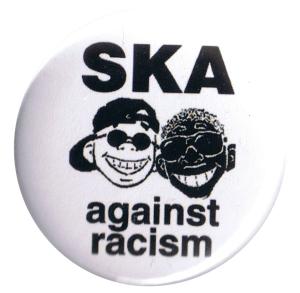 37mm Button: Ska against racism Köpfe