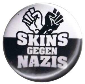 37mm Button: Skins gegen Nazis (neu)