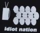 Zur Shorts "Idiot Nation" für 19,45 € gehen.