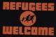 Zum tailliertes Tanktop "Refugees welcome (Quer)" für 13,12 € gehen.