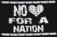 Zum T-Shirt "No heart for a nation" für 13,12 € gehen.