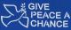 Zum tailliertes T-Shirt "Give Peace A Chance" für 14,00 € gehen.