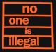 Zum tailliertes T-Shirt "no one is illegal" für 14,00 € gehen.
