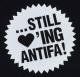 Zum tailliertes T-Shirt "... still loving antifa!" für 14,00 € gehen.