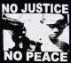 Zum tailliertes T-Shirt "No Justice - No Peace" für 14,00 € gehen.