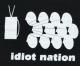 Zum Longsleeve "Idiot Nation" für 13,12 € gehen.
