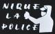 Zum Longsleeve "Nique la police" für 13,12 € gehen.