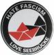 Zur Artikelseite von "Hate Fascism - Love Seebrücke", 37mm Magnet-Button für 2,50 €