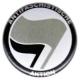 Zum 37mm Magnet-Button "Antifaschistische Aktion (grau/schwarz)" für 2,50 € gehen.