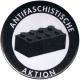 Zum 25mm Magnet-Button "Antifaschistische Aktion - schwarzer Block" für 2,00 € gehen.