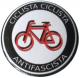Zum 37mm Button "Ciclista Ciclista Antifascista" für 1,00 € gehen.