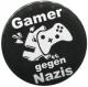 Zum 25mm Magnet-Button "Gamer gegen Nazis" für 2,00 € gehen.