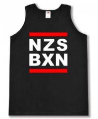 Zum Tanktop "NZS BXN" für 13,12 € gehen.