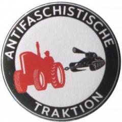 Zum 37mm Magnet-Button "Antifaschistische Traktion" für 2,50 € gehen.
