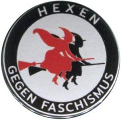 Zum 50mm Magnet-Button "Hexen gegen Faschismus (rot/schwarz)" für 3,00 € gehen.