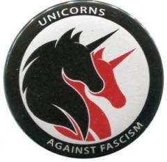 Zum 50mm Magnet-Button "Unicorns against fascism" für 3,00 € gehen.