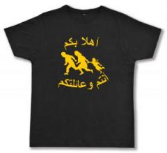 Zum Fairtrade T-Shirt "Refugees welcome (arabisch)" für 18,10 € gehen.