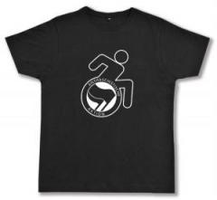 Zum Fairtrade T-Shirt "RollifahrerIn Antifaschistische Aktion (schwarz/schwarz)" für 19,45 € gehen.