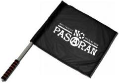 Zum/zur  Fahne / Flagge (ca. 40x35cm) "No Pasaran - Anti-Fascist Then As Now" für 13,00 € gehen.