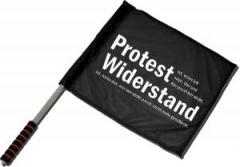 Zum/zur  Fahne / Flagge (ca. 40x35cm) "Protest ist, wenn ich sage, das und das passt mir nicht. Widerstand ist, wenn das, was mir nicht passt, nicht mehr geschieht." für 11,00 € gehen.
