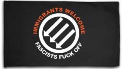 Zur Fahne / Flagge (ca. 150x100cm) "Immigrants Welcome" für 20,00 € gehen.