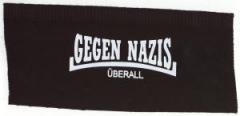 Zum Aufnäher "Gegen Nazis Überall" für 1,50 € gehen.