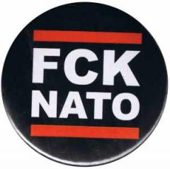 Zum 25mm Button "FCK NATO" für 0,90 € gehen.