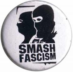 Zum 25mm Button "Smash Fascism" für 0,90 € gehen.