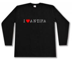 Zum Longsleeve "I love Antifa" für 13,12 € gehen.