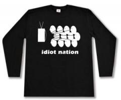 Zum Longsleeve "Idiot Nation" für 13,12 € gehen.