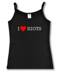 Zum Trägershirt "I love Riots" für 15,00 € gehen.