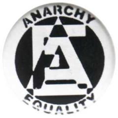 Zum 25mm Magnet-Button "Anarchy/Equality" für 2,00 € gehen.