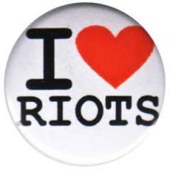 Zum 25mm Magnet-Button "I love riots" für 2,00 € gehen.