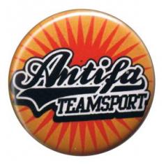 Zum 37mm Button "Antifa Teamsport" für 1,10 € gehen.