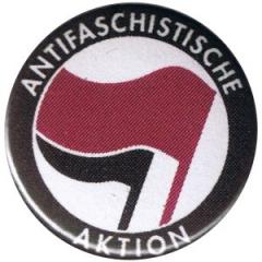 Zum 37mm Button "Antifaschistische Aktion (lila/schwarz)" für 1,10 € gehen.