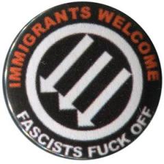 Zum 37mm Button "Immigrants Welcome" für 1,00 € gehen.