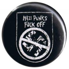 Zum 37mm Button "Nazi Punks Fuck Off" für 1,00 € gehen.